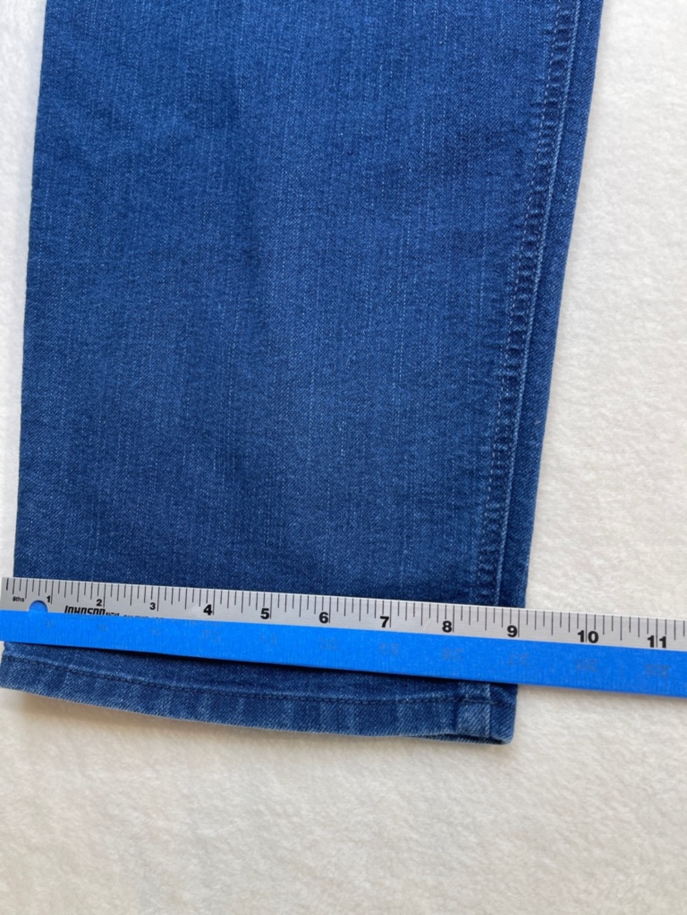 Just My Size WOMENS SIZE 24W CLASSIC FIT Indigo Relaxed Straight Jeans - Picture 2 of 10